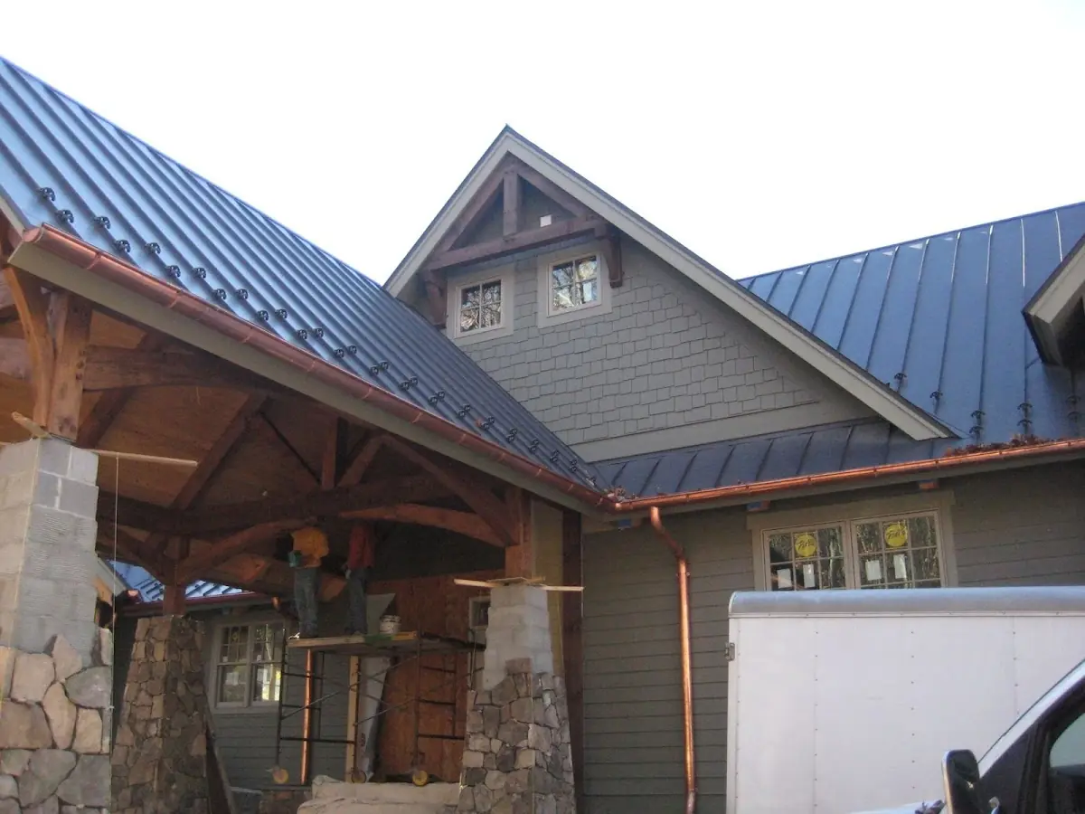Craftsman Roofing team delivering quality roofing work in Fowlertown